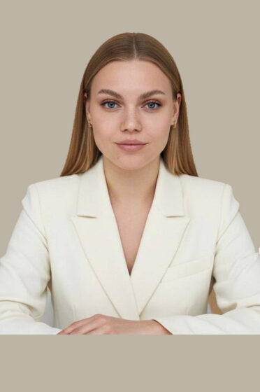 Александра Авдеева